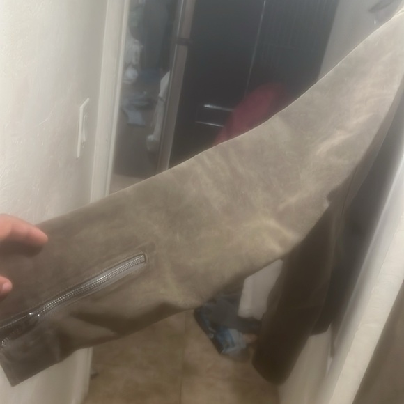 I have a Swede polo motorcycle jacket - Picture 5 of 7